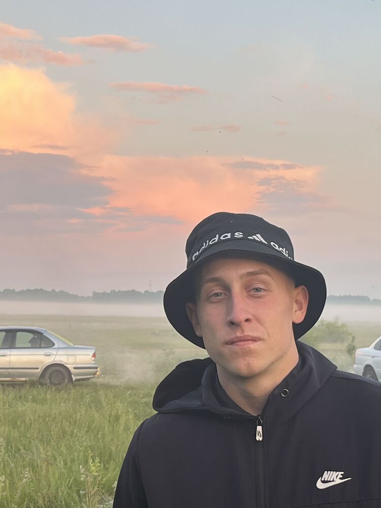  42127507  , 22 ,    