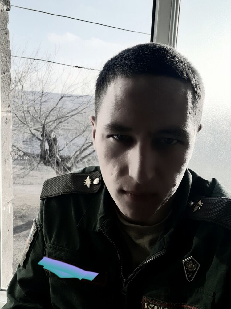  21917847  , 27 ,    