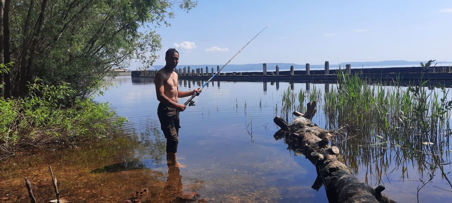  ,   Artyom, 33 ,   ,   