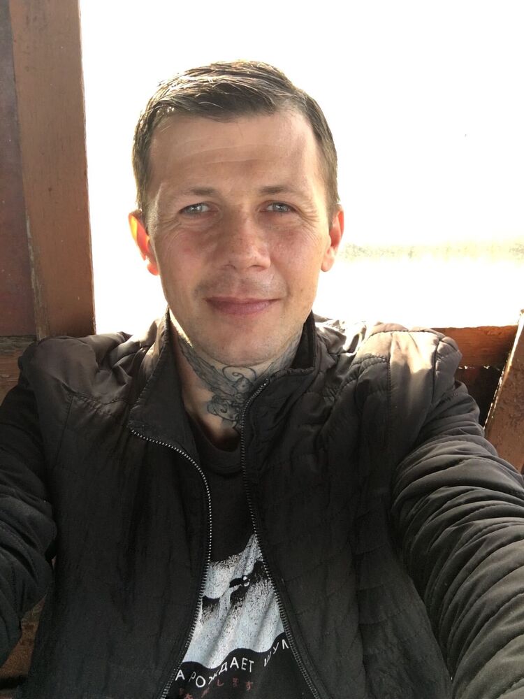  ,   Igor, 40 ,   ,   