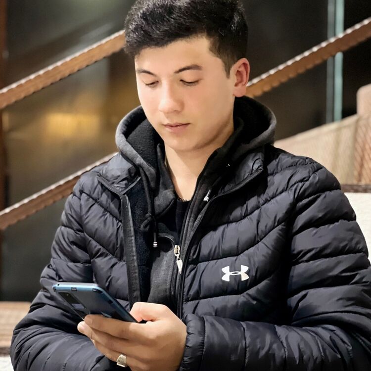  42575167  Lazizbek, 23 ,    