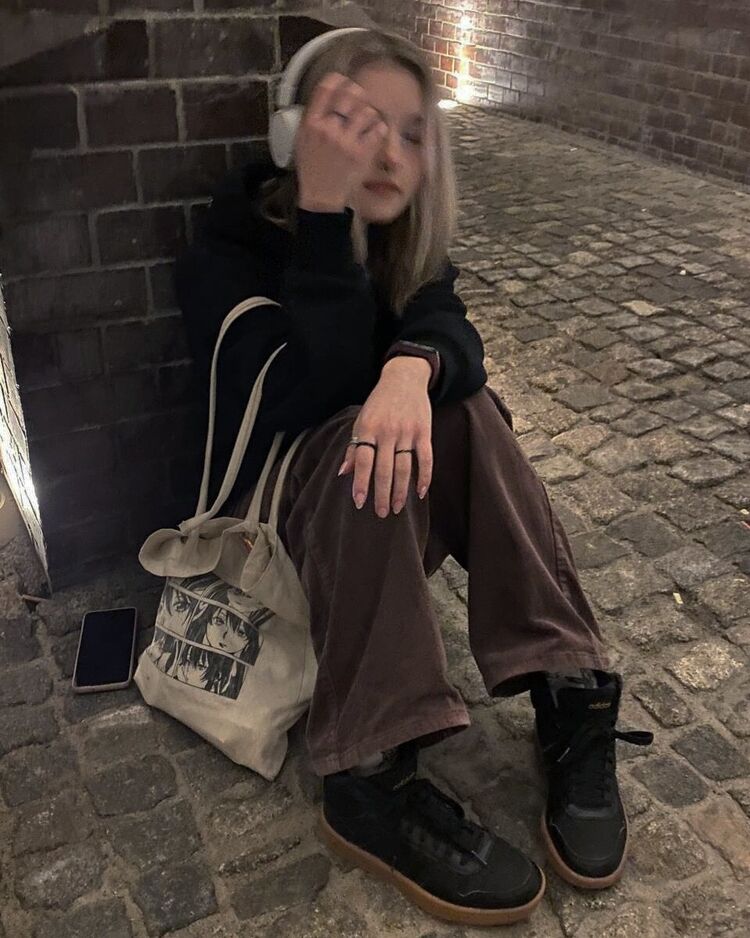  -,   , 21 ,   ,   