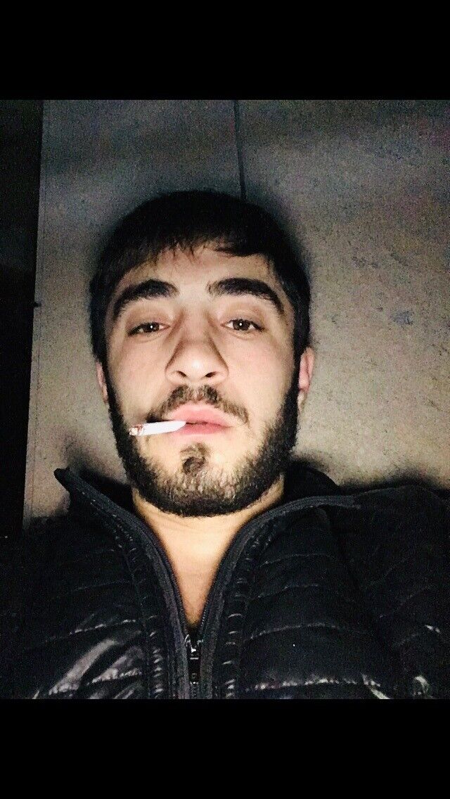  21187927  Arman, 30 ,    