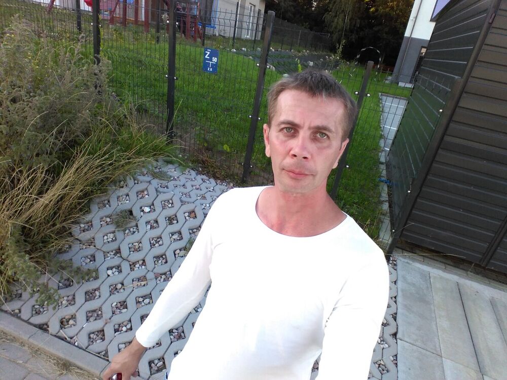  20684697  Anjei, 45 ,    