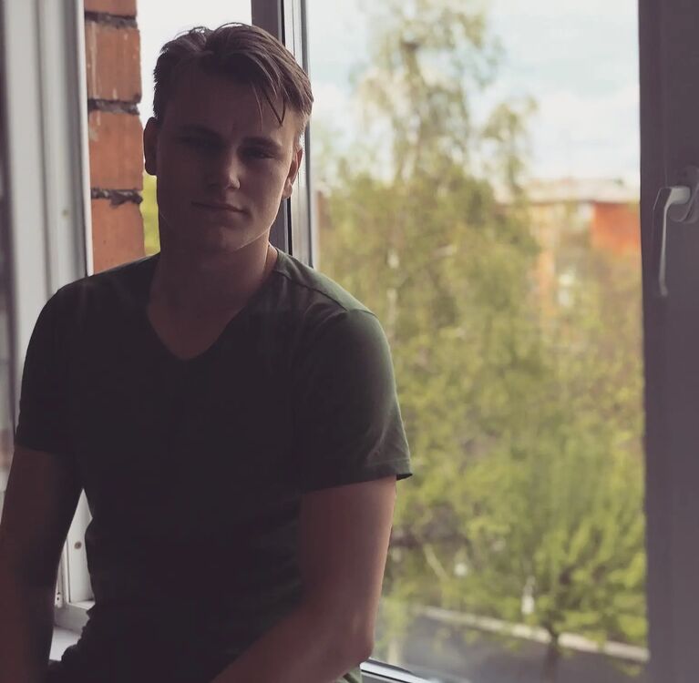  ,   Andrey, 25 ,   ,   