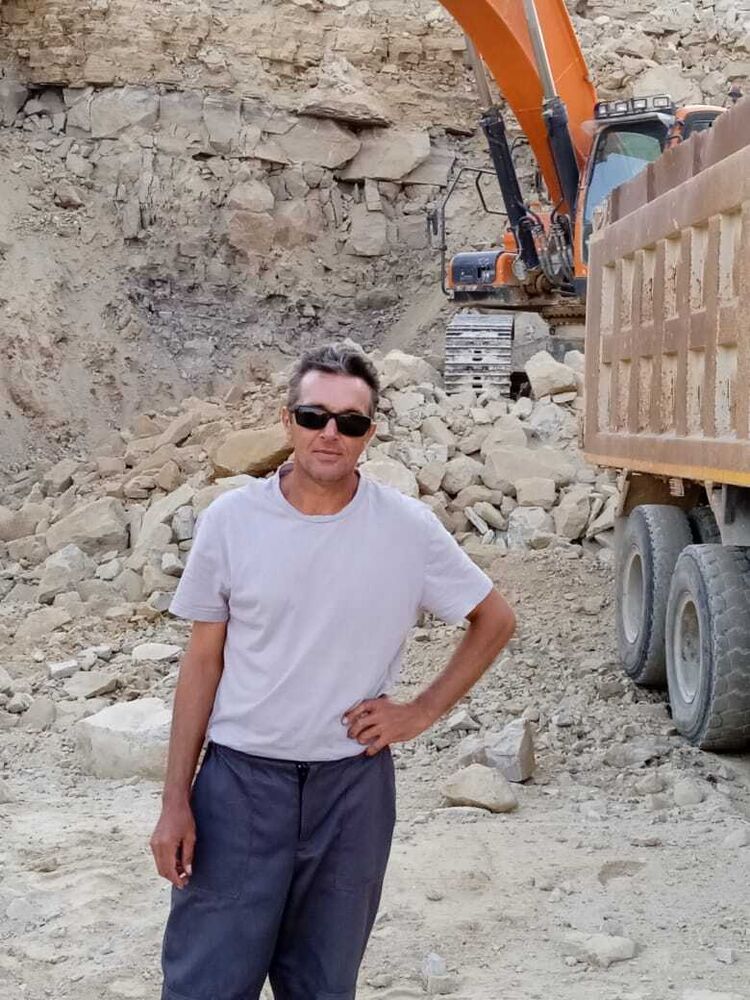  47166077  , 48 ,    