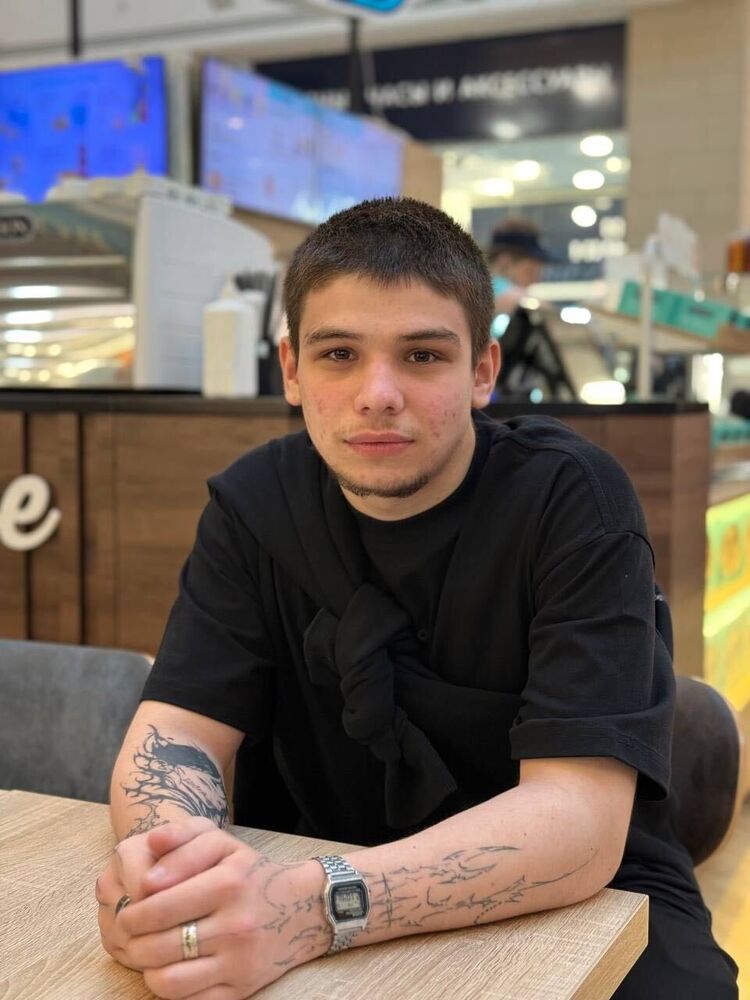 ���� 51998867 ����� �����, 18 ���, ���� ���������� � ����� �������