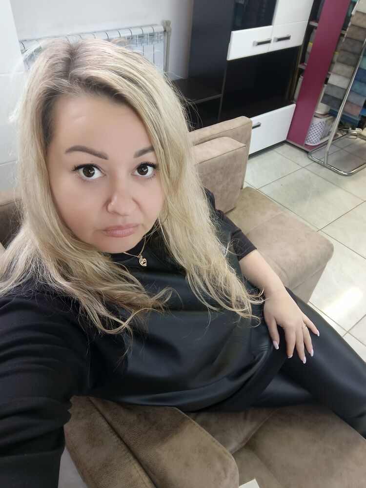  48885907  , 40 ,    
