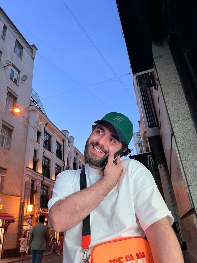  ,   Ash, 27 ,   ,   