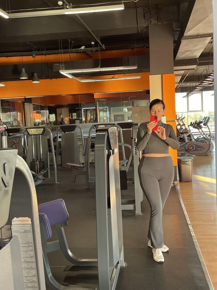  ,   Oksana, 49 ,   c 