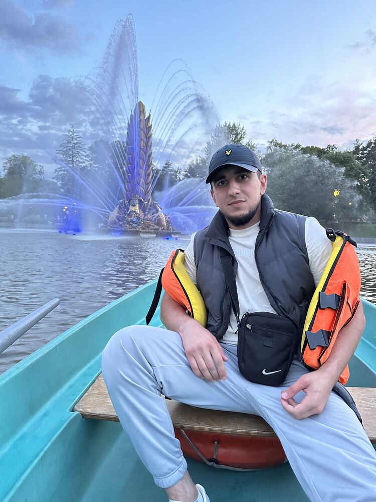  ,   Muhammad, 28 ,   ,   , c , 