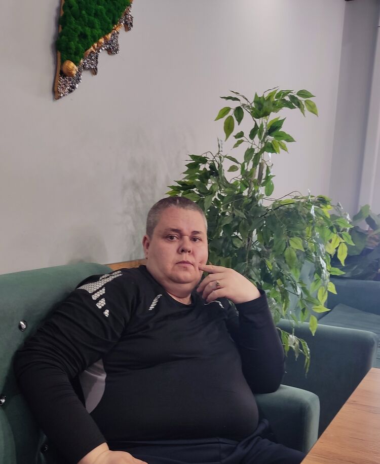  52281357  , 47 ,    -