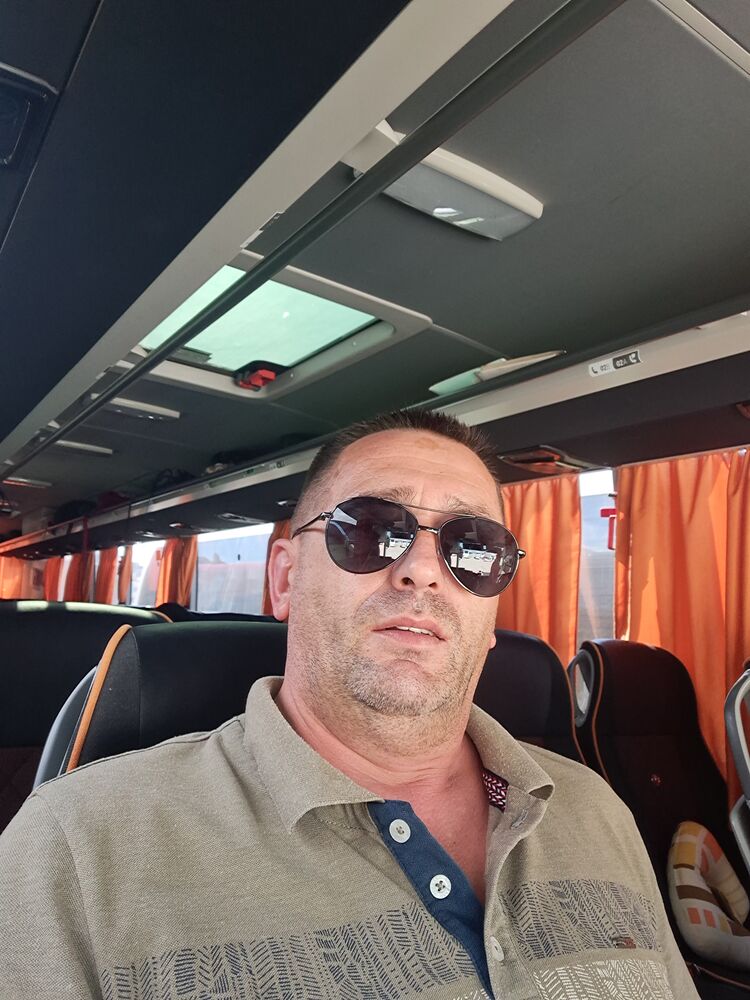  47568737  Goran, 54 ,    Backa Topola