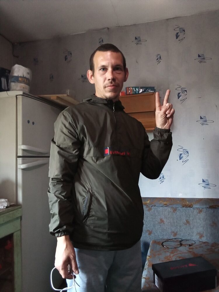  37782767  , 37 ,    -