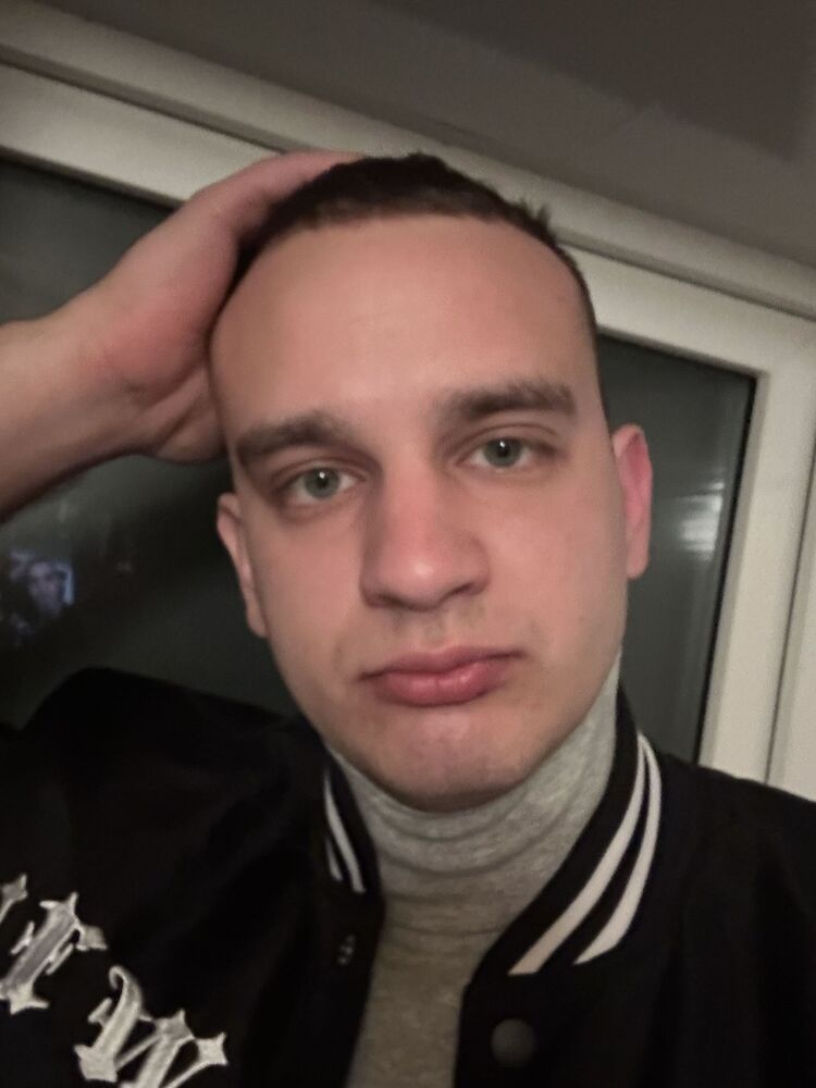  37117157  , 34 ,    -
