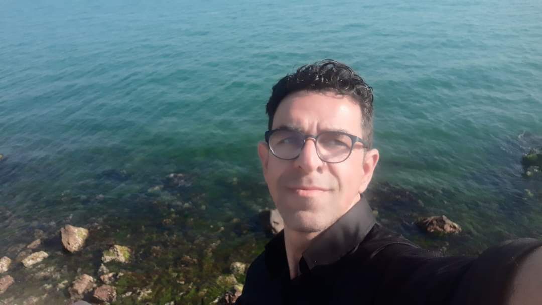  53554737  Erkek, 44 ,    