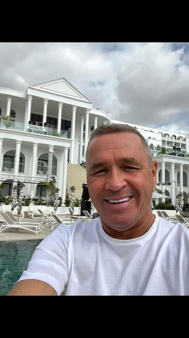  54635787  Michael, 57 ,    Davidson