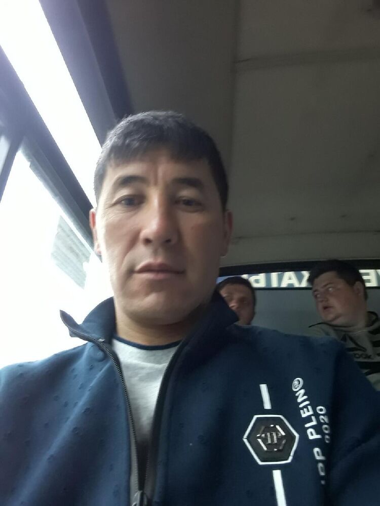  34787247  Eshpulat, 46 ,    