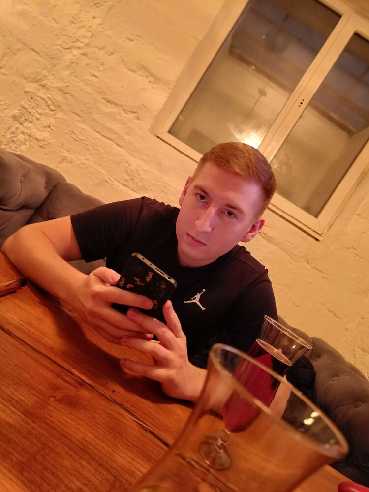  ,   , 28 ,   ,   