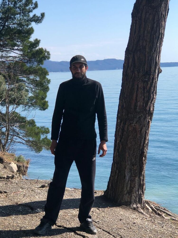  41407797  Demyan, 100 ,    