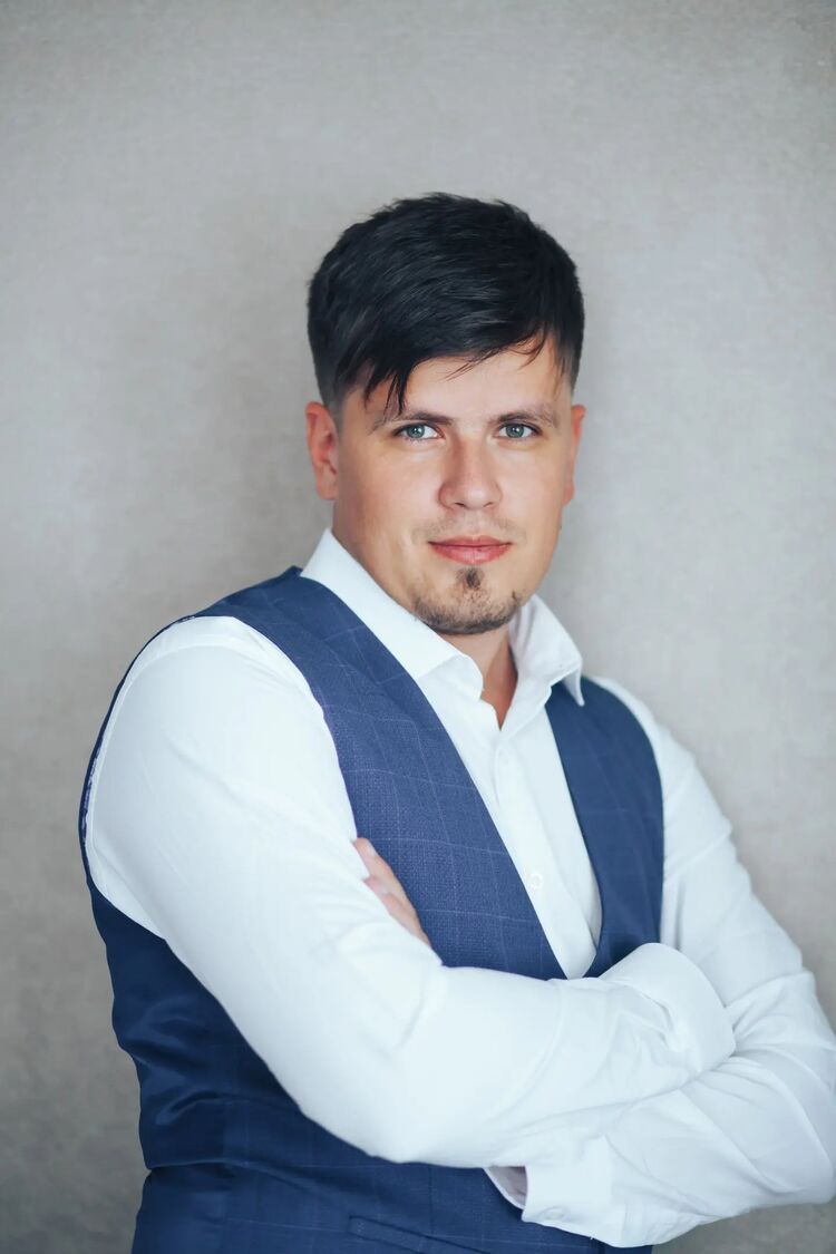  28331777  , 36 ,    -