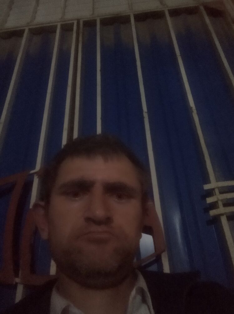  46763277  , 40 ,    