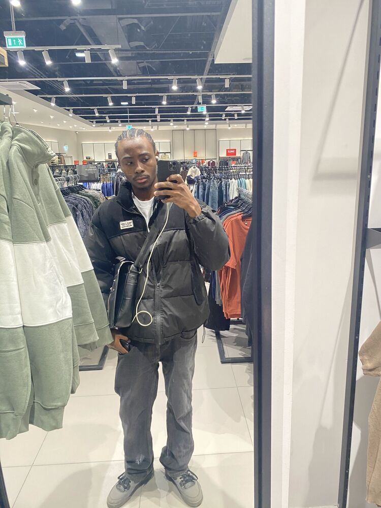 ���� 55697877 ����� �������, 22 ����, ���� ���������� � ����������