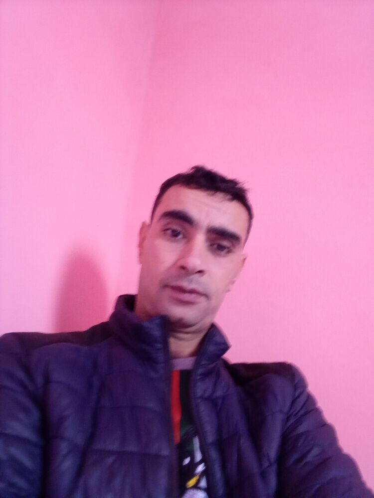  24694677  , 33 ,    Algiers