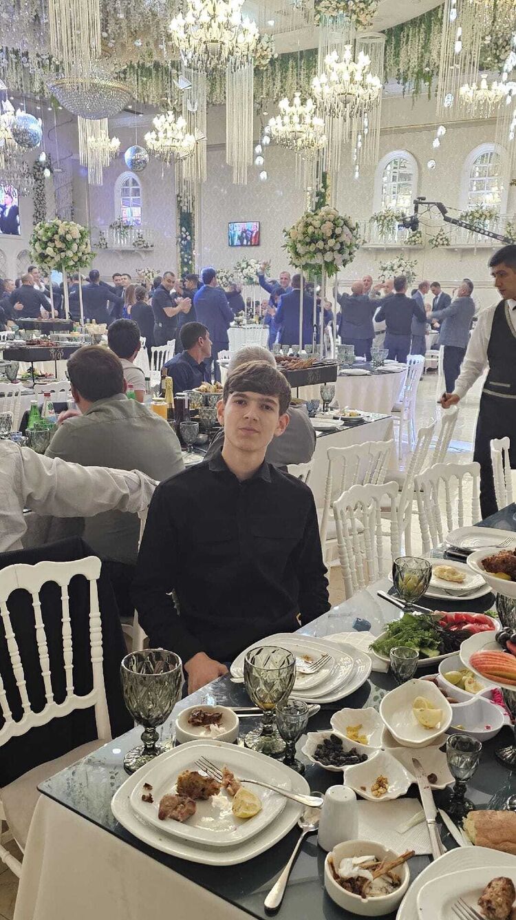 ���������� Bielefeld, ���� ����� Elmir, 18 ���, ������������ ��� c�������� ���������