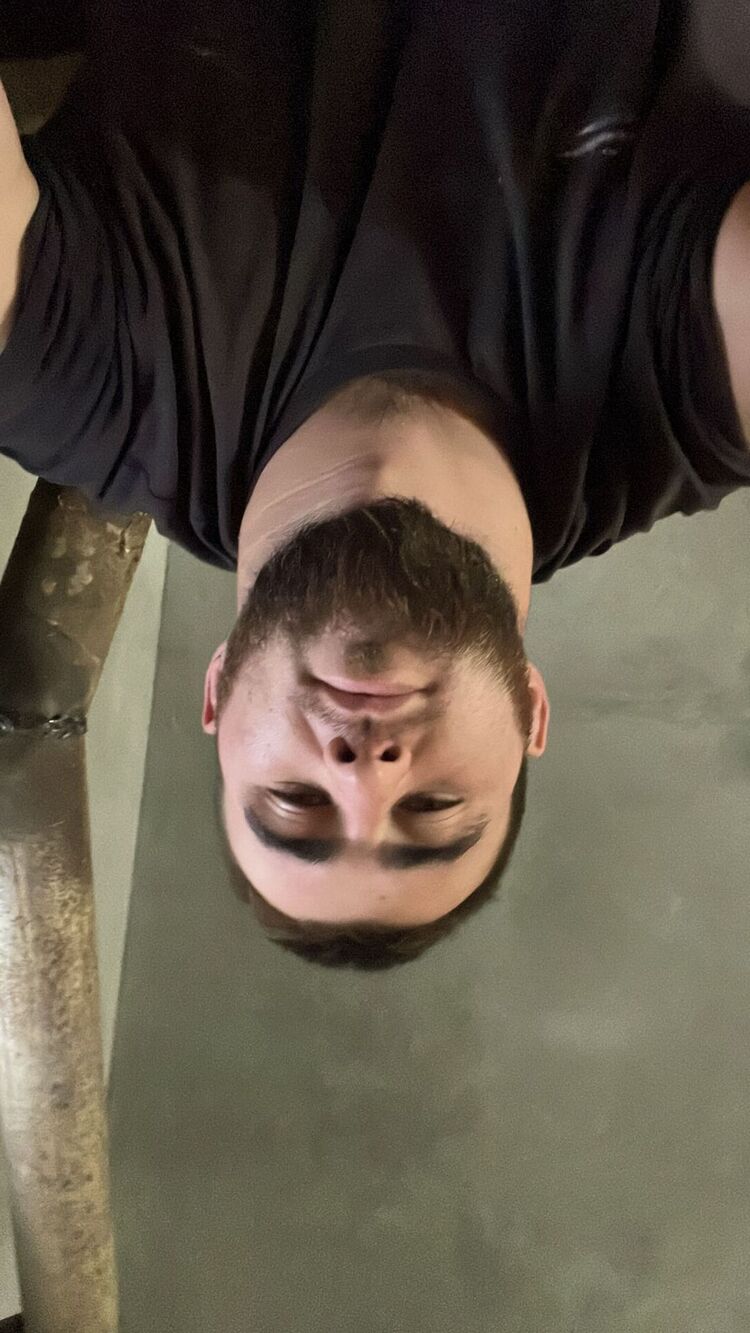  49081037  , 26 ,    -
