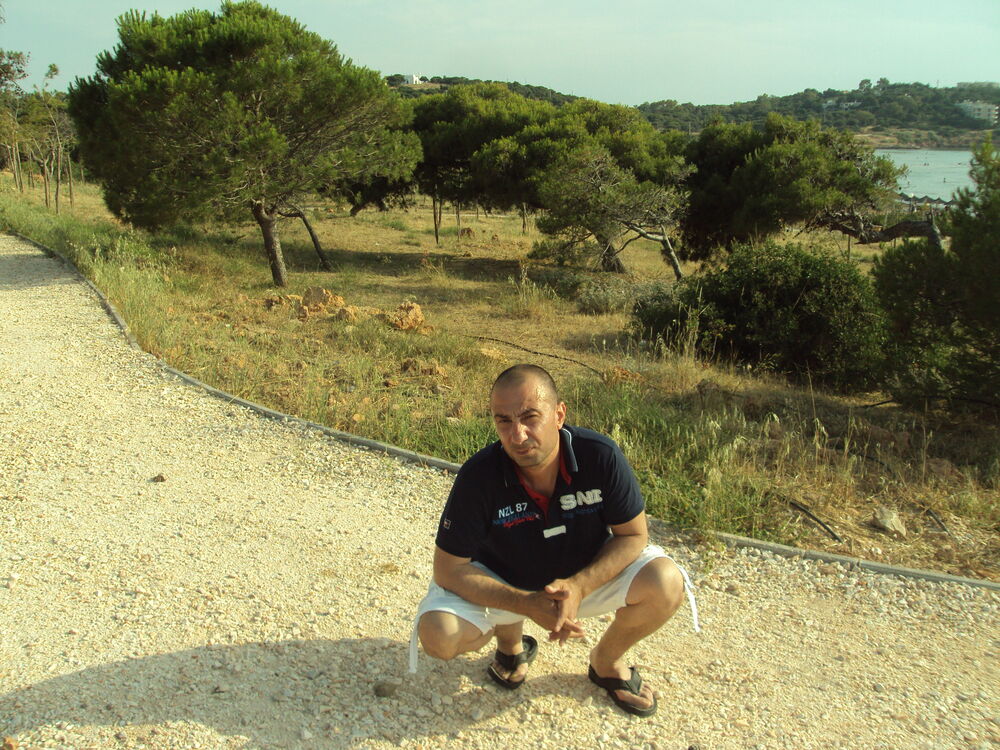  52316707  Ivan, 47 ,    