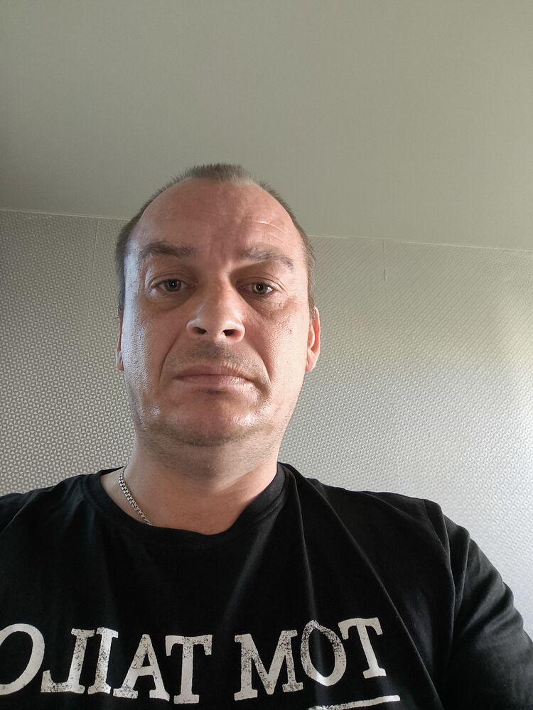  53237747  , 45 ,    