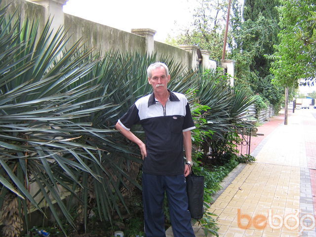  ,   Fehev, 76 ,   
