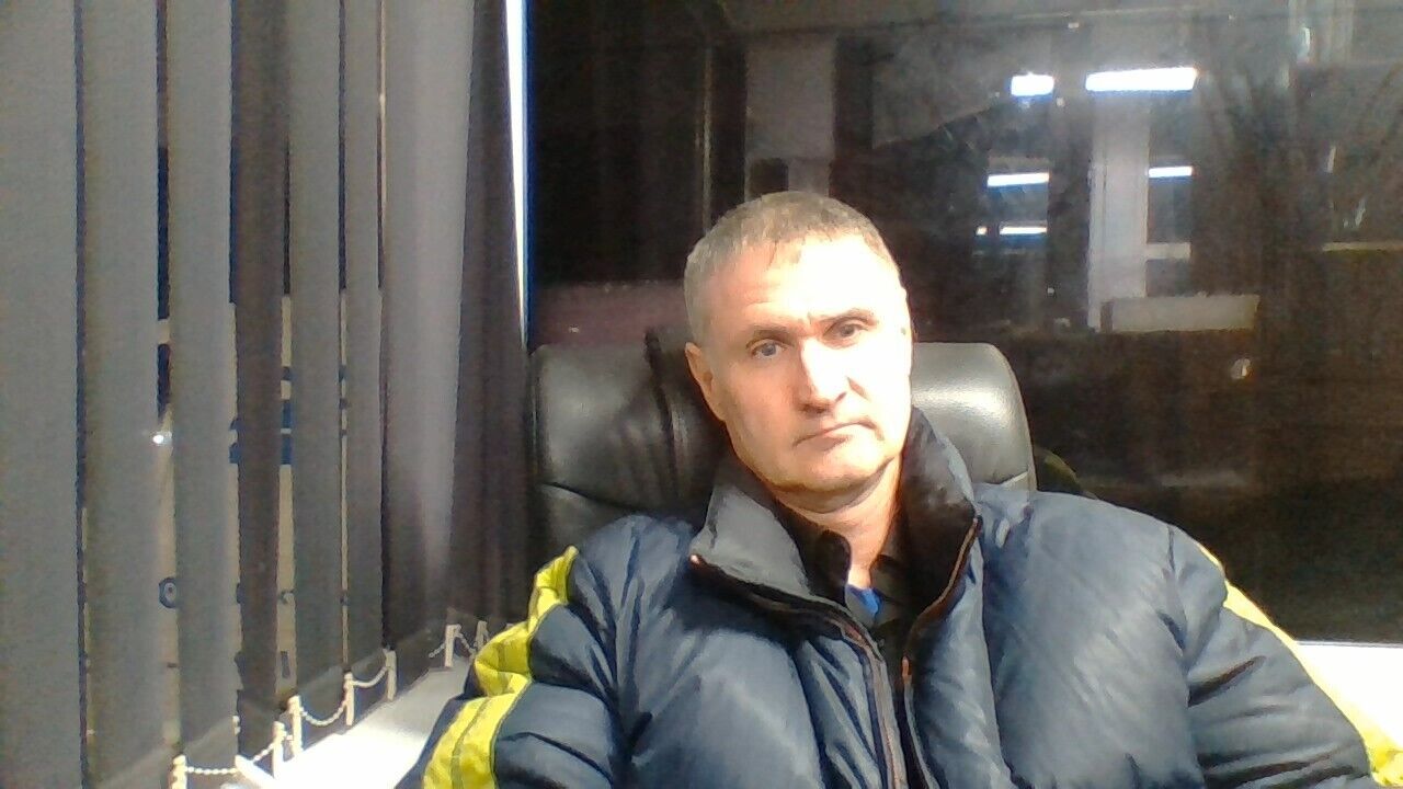  33259157  , 51 ,    