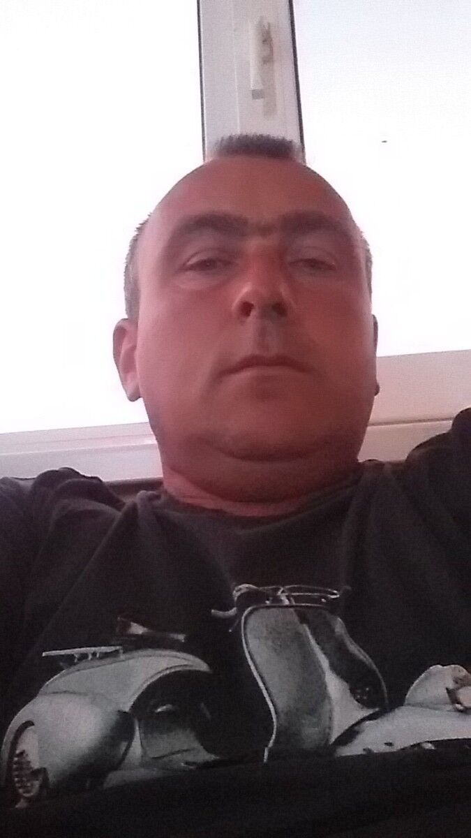  9635317  Roman, 50 ,    