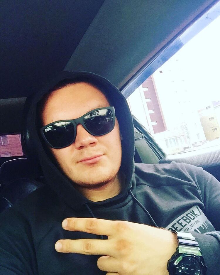  49368597  , 39 ,    