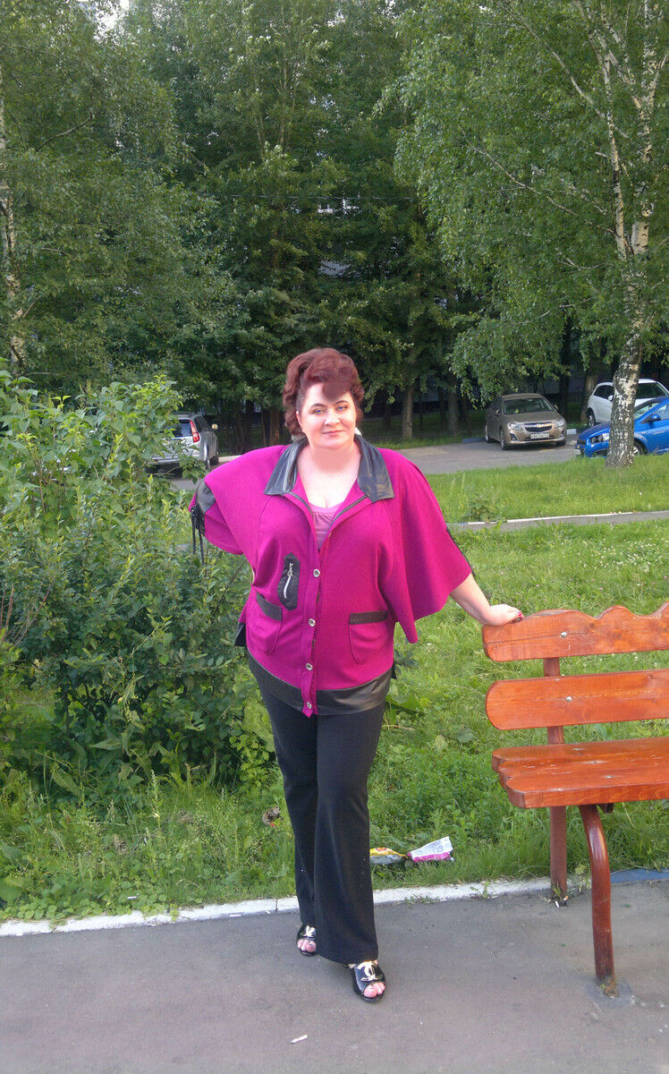  6637737  Oxana, 51 ,    