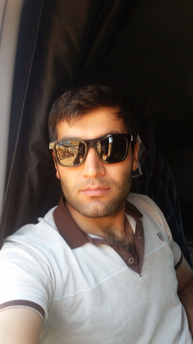  ,   Max, 37 ,   