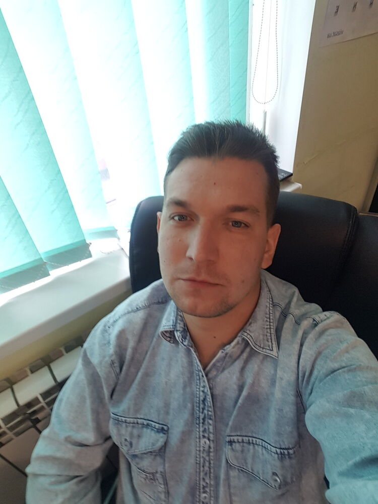 ���� 18324767 ������� ���������, 32 ����, ���� ���������� � ���������������