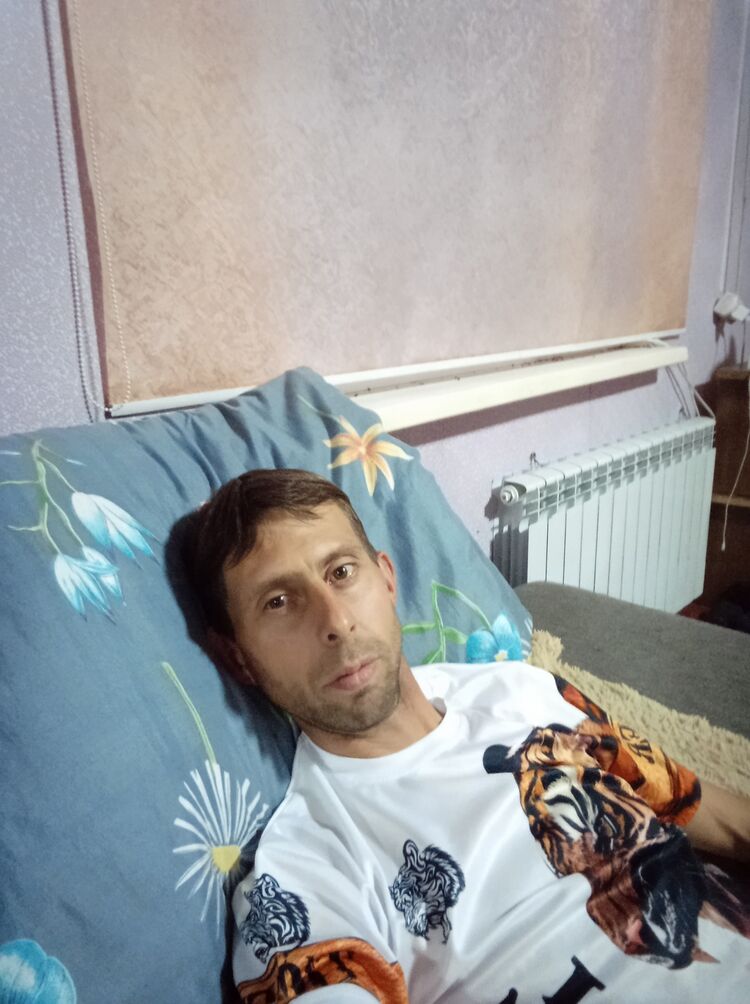  32380017  , 37 ,    
