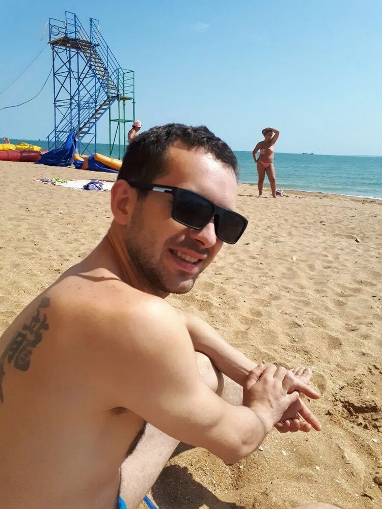  26091717  Sergey, 36 ,    
