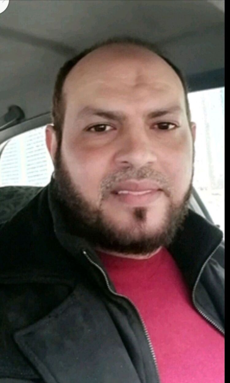 29420177  Mohamed, 51 ,    