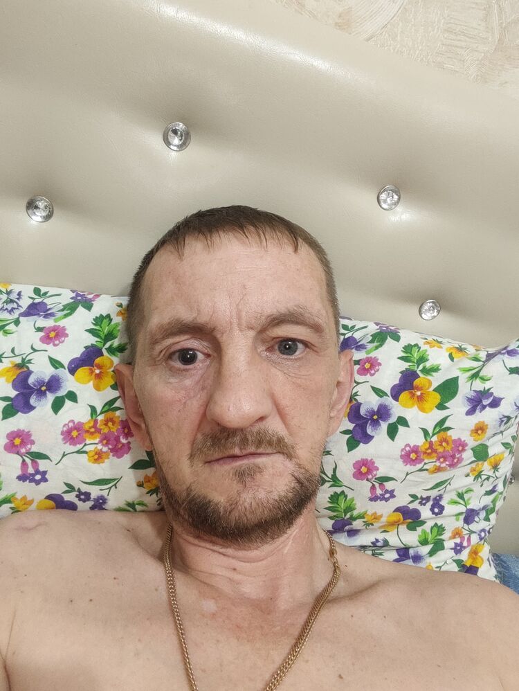  44485577  , 49 ,    