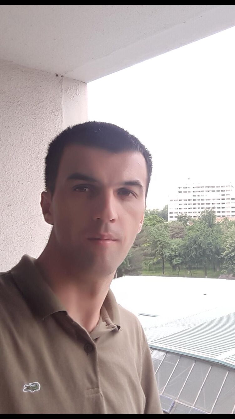  31512717  Daniyor, 34 ,    