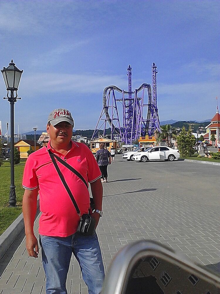  7988527  Arman, 56 ,    