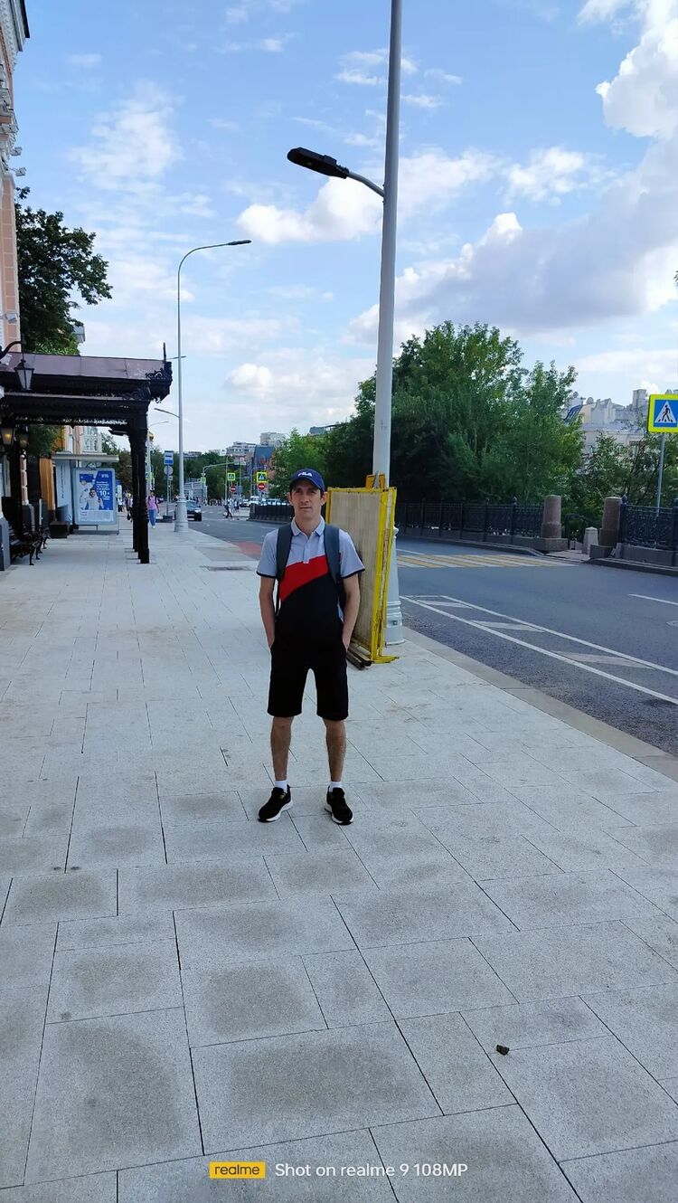  37091097  Denis, 39 ,    