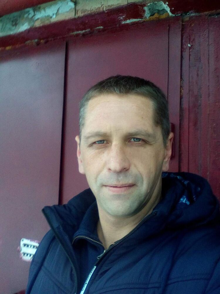  ,   Ruslan, 45 ,   ,   , c 