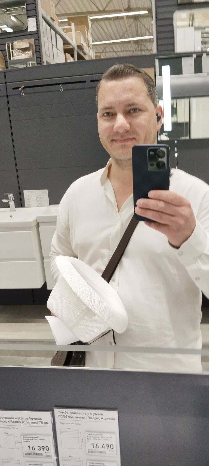  53141677  Alexandr, 38 ,    