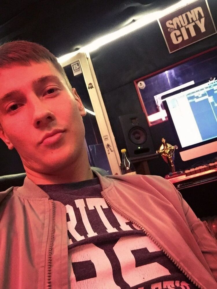  ,   , 25 ,   ,   