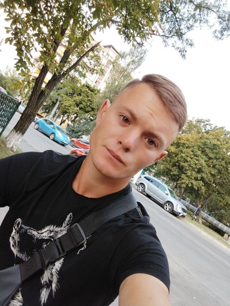  29033287  , 24 ,    